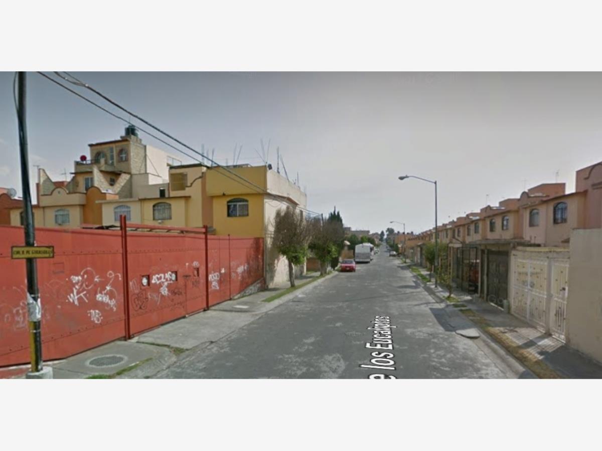 Casa en venta en San Buenaventura, Ixtapaluca