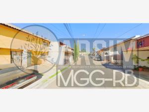 Casa en venta en Prados de Coyula Sección I, Tonalá — foto 2 de 45