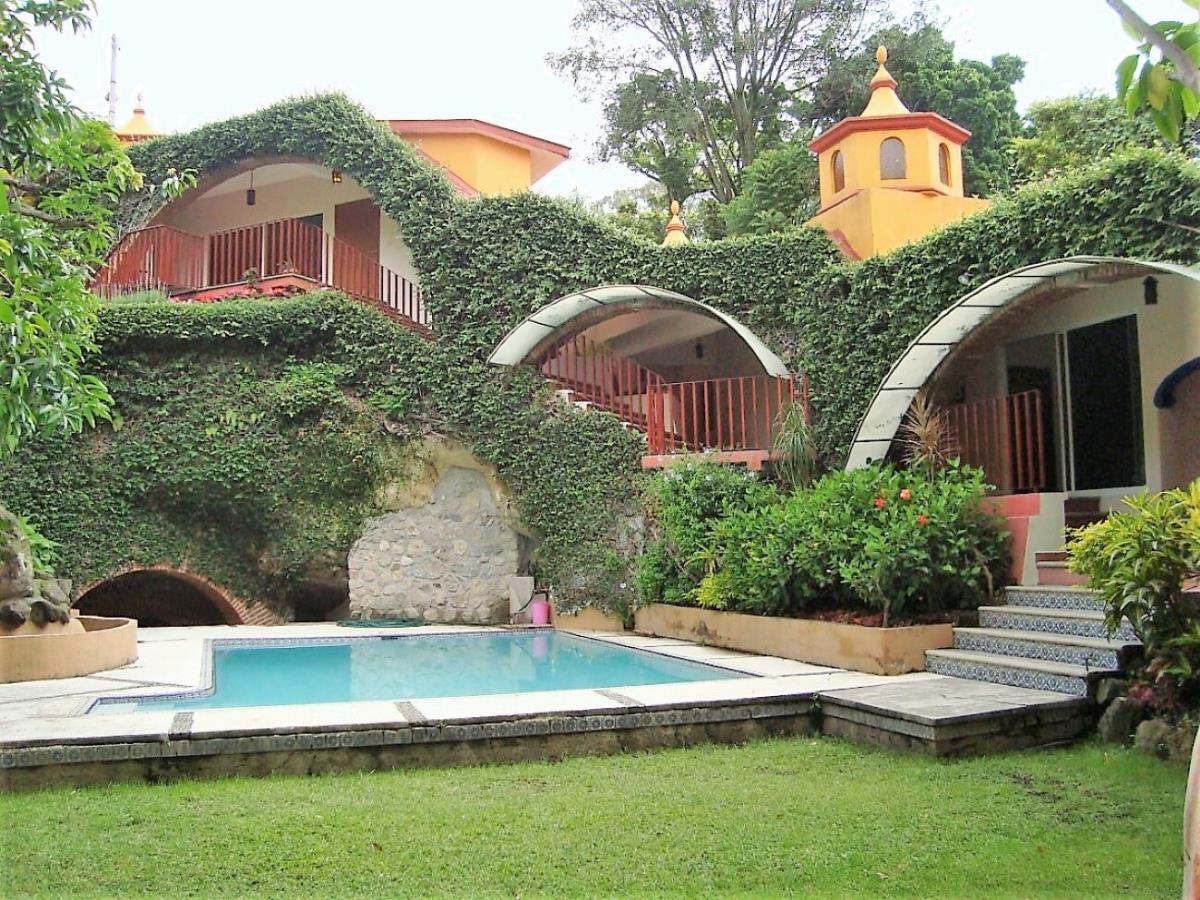 Casa en venta en Jardines de Tlaltenango, Cuernavaca — foto 1 de 39