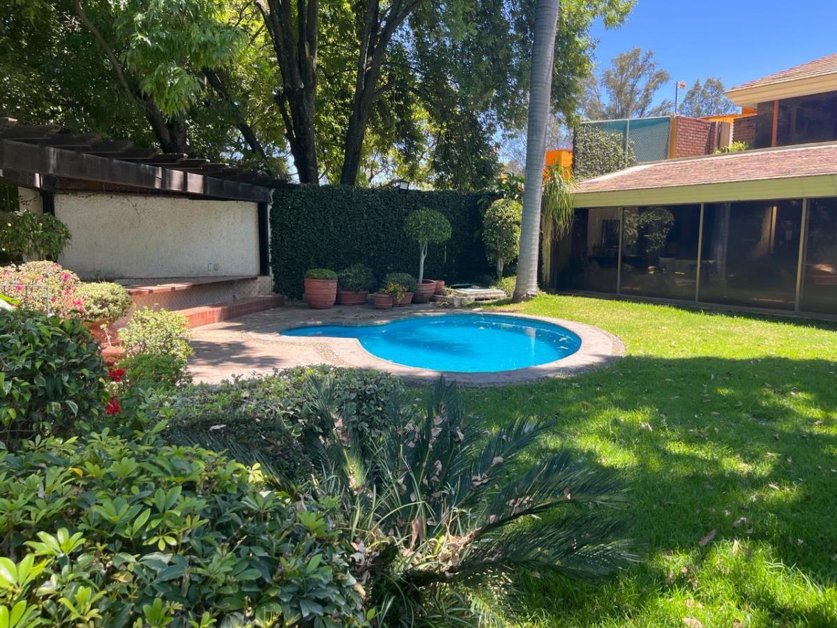 Casa en venta en Lomas Del Valle, Zapopan — foto 1 de 14