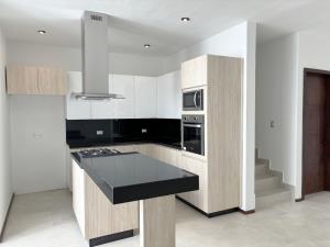 Casa en venta en Los Viñedos, Torreón — foto 2 de 28