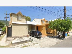 Casa en venta en Cumbres Elite Sector la Hacienda, Monterrey — foto 2 de 9