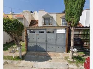 Casa en venta en Paseos de La Castellana, León — foto 2 de 4