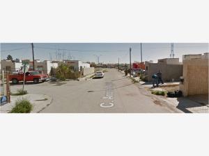 Casa en venta en Los Arcos, Juárez — foto 2 de 4