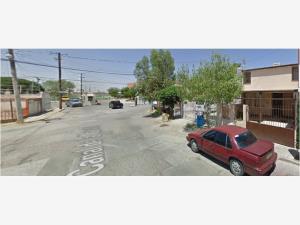 Casa en venta en Magnolia, Juárez — foto 2 de 4