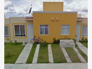 Casa en venta en Playa del Carmen, Playa del Carmen — foto 1 de 12