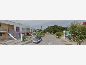 Departamento en remate en Jardines del Sol, Bahía de Banderas, Nayarit