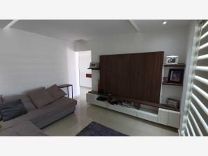 Casa en venta en Real del Nogalar, Torreón — foto 3 de 28