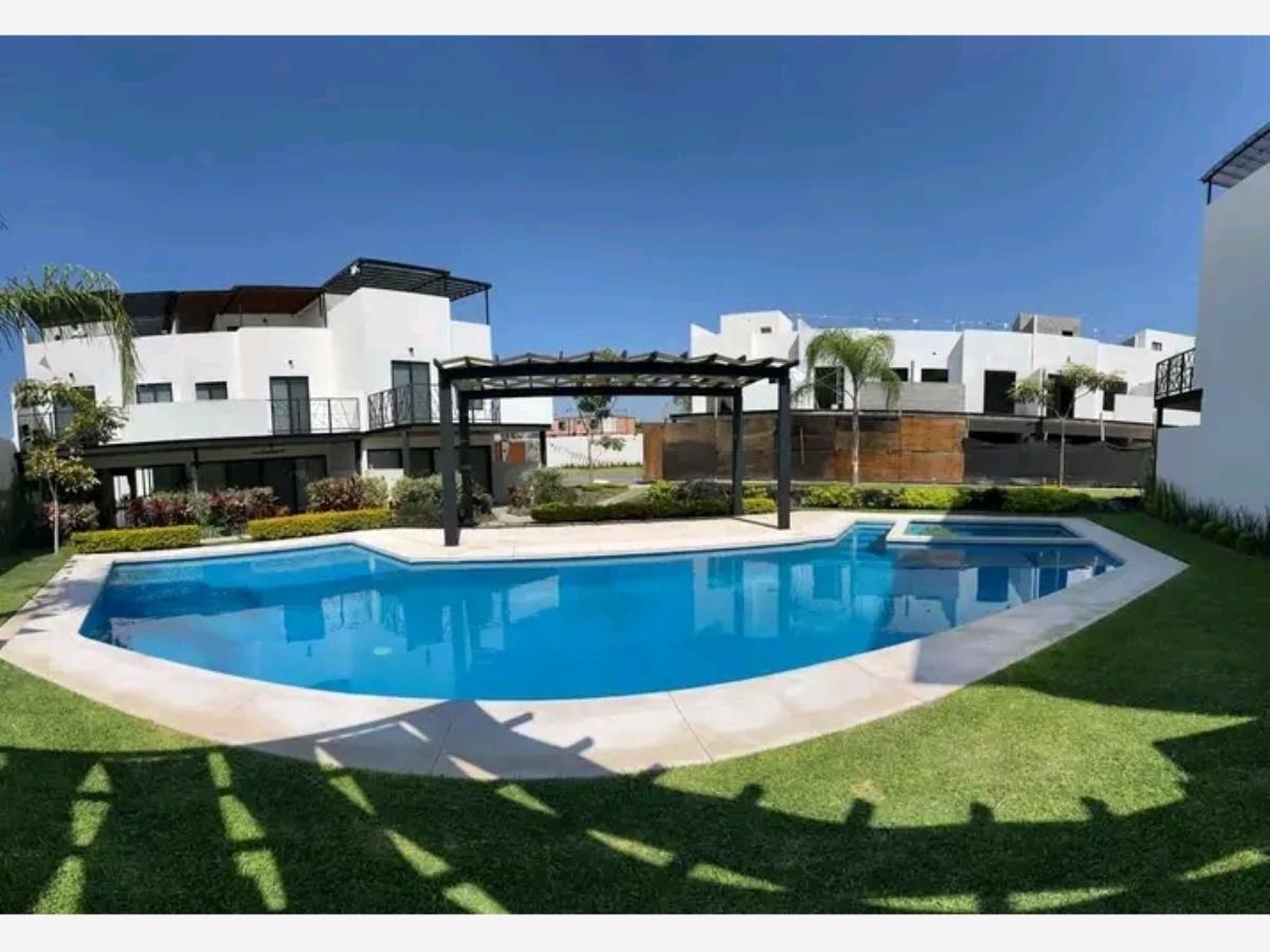Casa en venta en Real Santa Fe, Xochitepec — foto 1 de 28