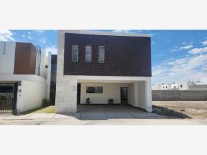 Casa en venta en Villas del Renacimiento, Torreón — foto 2 de 18