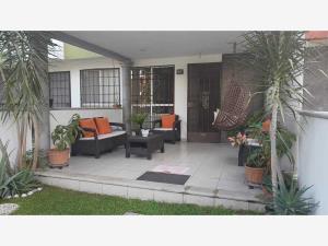 Casa en venta en Campo Sotelo, Temixco — foto 3 de 16