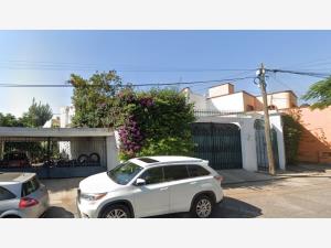 Casa en venta en Lomas de Cortes, Cuernavaca — foto 2 de 4