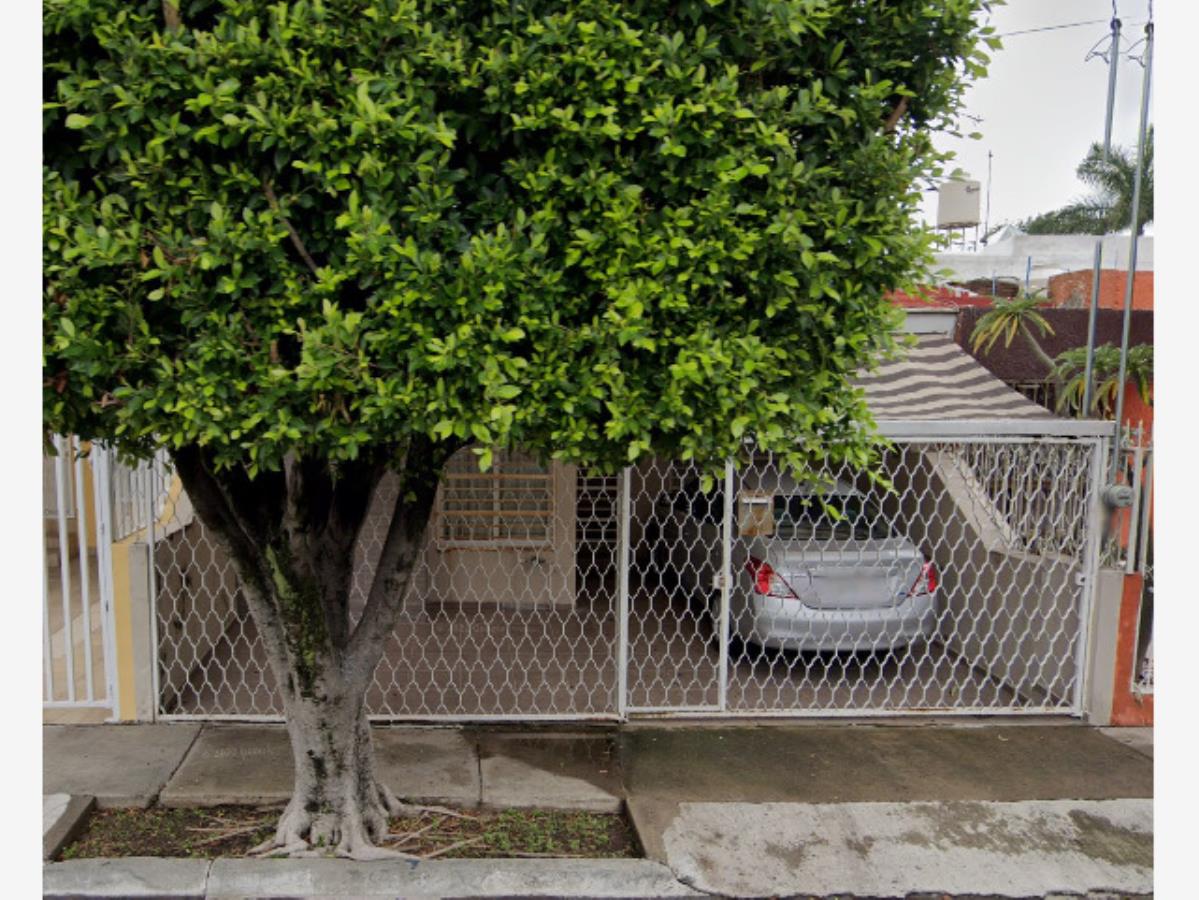 Casa en venta en Jardines de La Cruz 1a. Sección, Guadalajara — foto 1 de 10