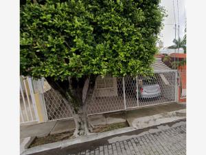 Casa en venta en Jardines de La Cruz 1a. Sección, Guadalajara — foto 2 de 10