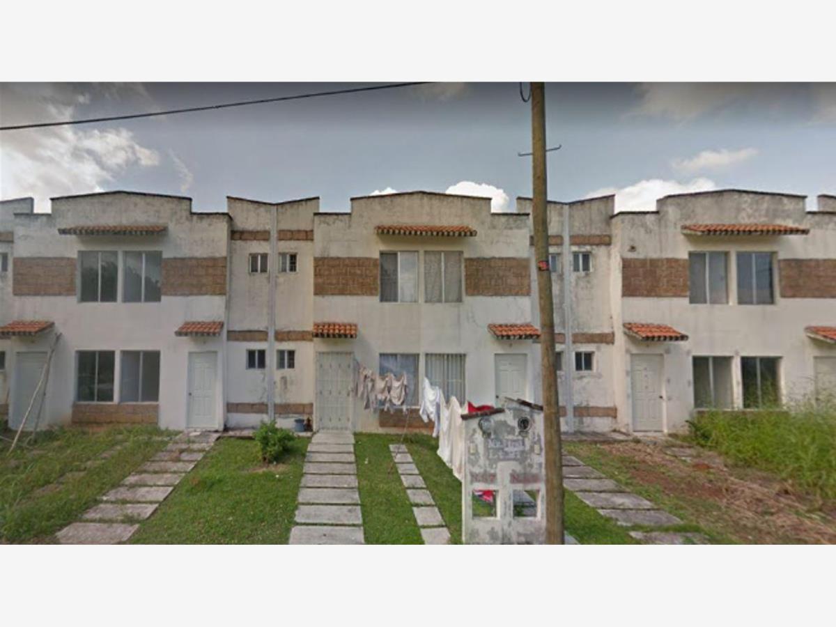Casa en venta en Residencial las Olas, Cosoleacaque — foto 1 de 24