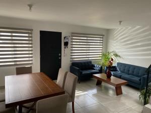 Casa en venta en Zákia, El Marqués — foto 2 de 17