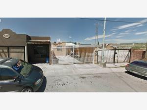 Casa en Villa Dorada, Chihuahua, Chihuahua