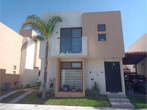 Casa en venta en Puerta Real, Corregidora — foto 2 de 33