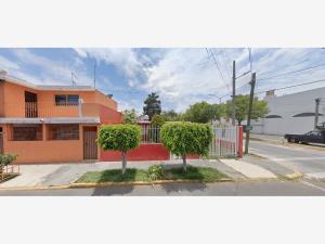Casa en venta en Nueva Ixtacala, Tlalnepantla de Baz, México