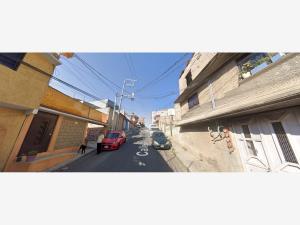 Casa en venta en Pedregal de San Mateo, Naucalpan de Juárez — foto 3 de 10