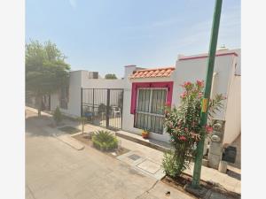 Casa en venta en Acueducto III, Culiacán — foto 2 de 9