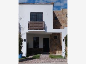 Casa en venta en Jardines de Los Naranjos, León, Guanajuato