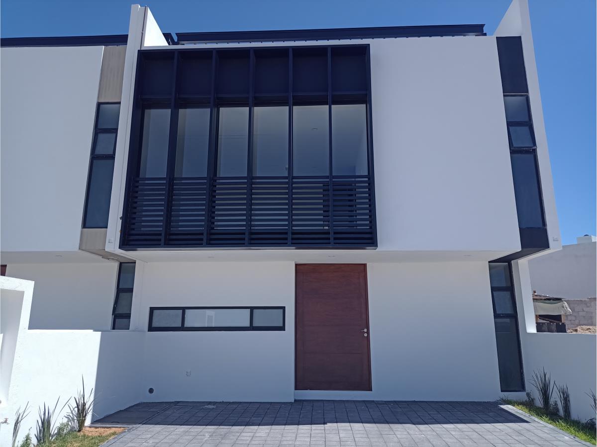 Casa en venta en El Condado, Corregidora — foto 1 de 48