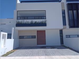 Casa en venta en El Condado, Corregidora — foto 2 de 48