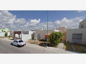 Casa en venta en Playa del Carmen Centro, Playa del Carmen — foto 3 de 12