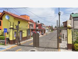 Casa en venta en La Asuncion, Metepec — foto 2 de 11