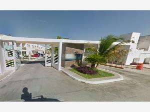 Casa en Playa del Carmen Centro, Playa del Carmen, Quintana Roo — foto 1 de 11