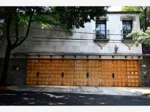 Casa en venta en Tlalpan Centro, Tlalpan — foto 2 de 24