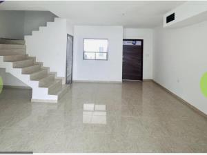 Casa en venta en Villas del Renacimiento, Torreón — foto 3 de 12