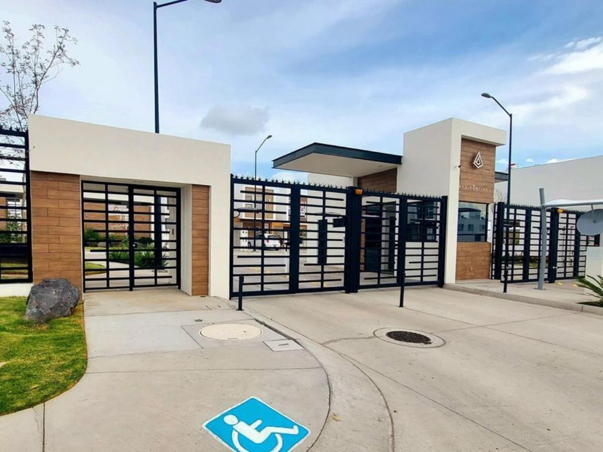 Casa en venta en Portón Cañada, León