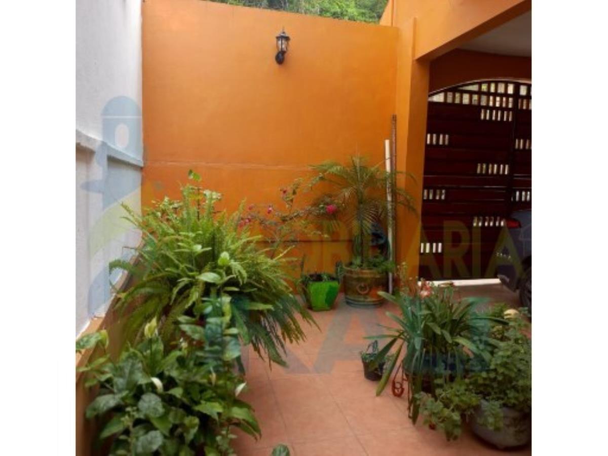 Casa en venta en Xanath, Papantla — foto 1 de 15