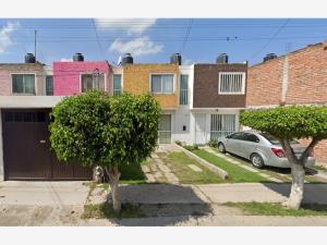 Casa en venta en Valle del Real, León — foto 3 de 8