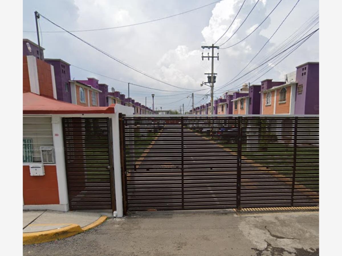 Casa en venta en Parque industrial Cerrillo I, Lerma — foto 1 de 19