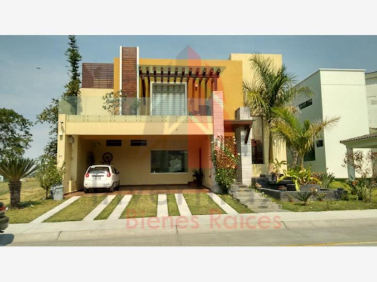 Casa en venta en Altozano, Cuauhtémoc — foto 1 de 10