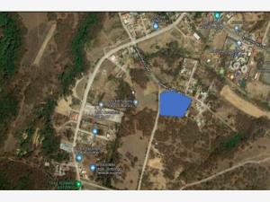 Terreno en venta en Espíritu Santo, Jilotzingo, México