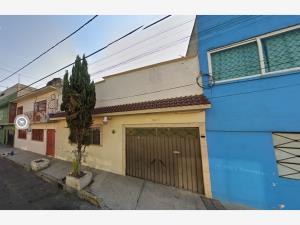 Casa en venta en Ampliación Casas Alemán, Gustavo A. Madero — foto 2 de 15