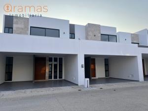 Casa en venta en Galaxia/tabasco 2000, Centro — foto 2 de 22