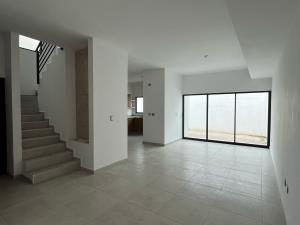 Casa en venta en La Rioja Residencial, Torreón — foto 3 de 21