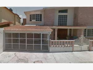Casa en venta en Del Valle, Ramos Arizpe — foto 2 de 6