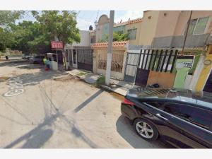 Casa en venta en Pedregal del Valle, Torreón — foto 2 de 11