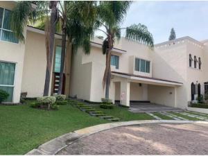 Casa en venta en Ciudad Bugambilia, Zapopan — foto 3 de 8