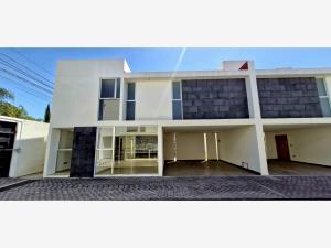Casa en venta en Nuevo León, Cuautlancingo, Puebla