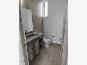 Casa en venta en La Campiña del Bosque, León — foto 3 de 33