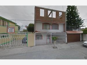 Casa en venta en Centro Residencial Celaya, Celaya — foto 2 de 14
