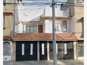 Casa en venta en San Juan de Aragón VI Sección, Gustavo A. Madero — foto 2 de 5