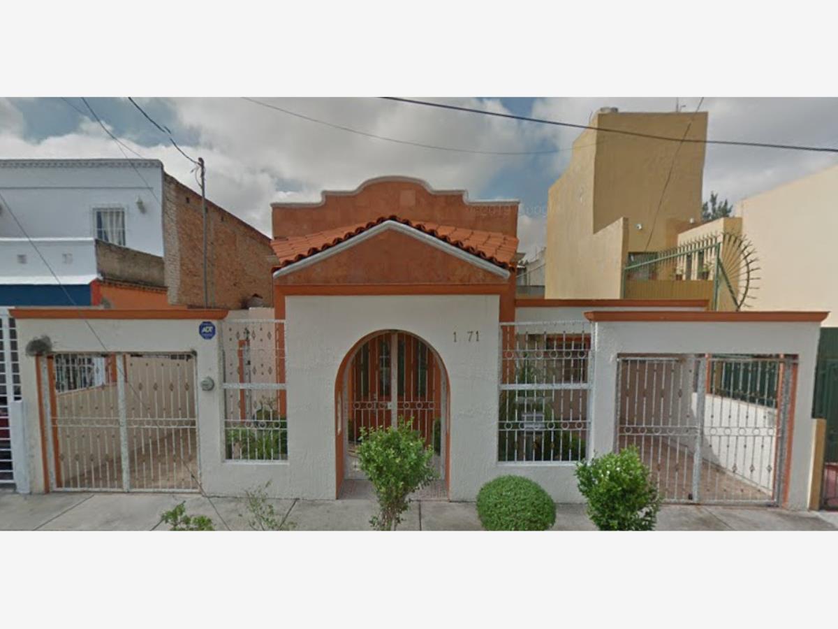 Casa en venta en Jardines del Country, Guadalajara — foto 1 de 13